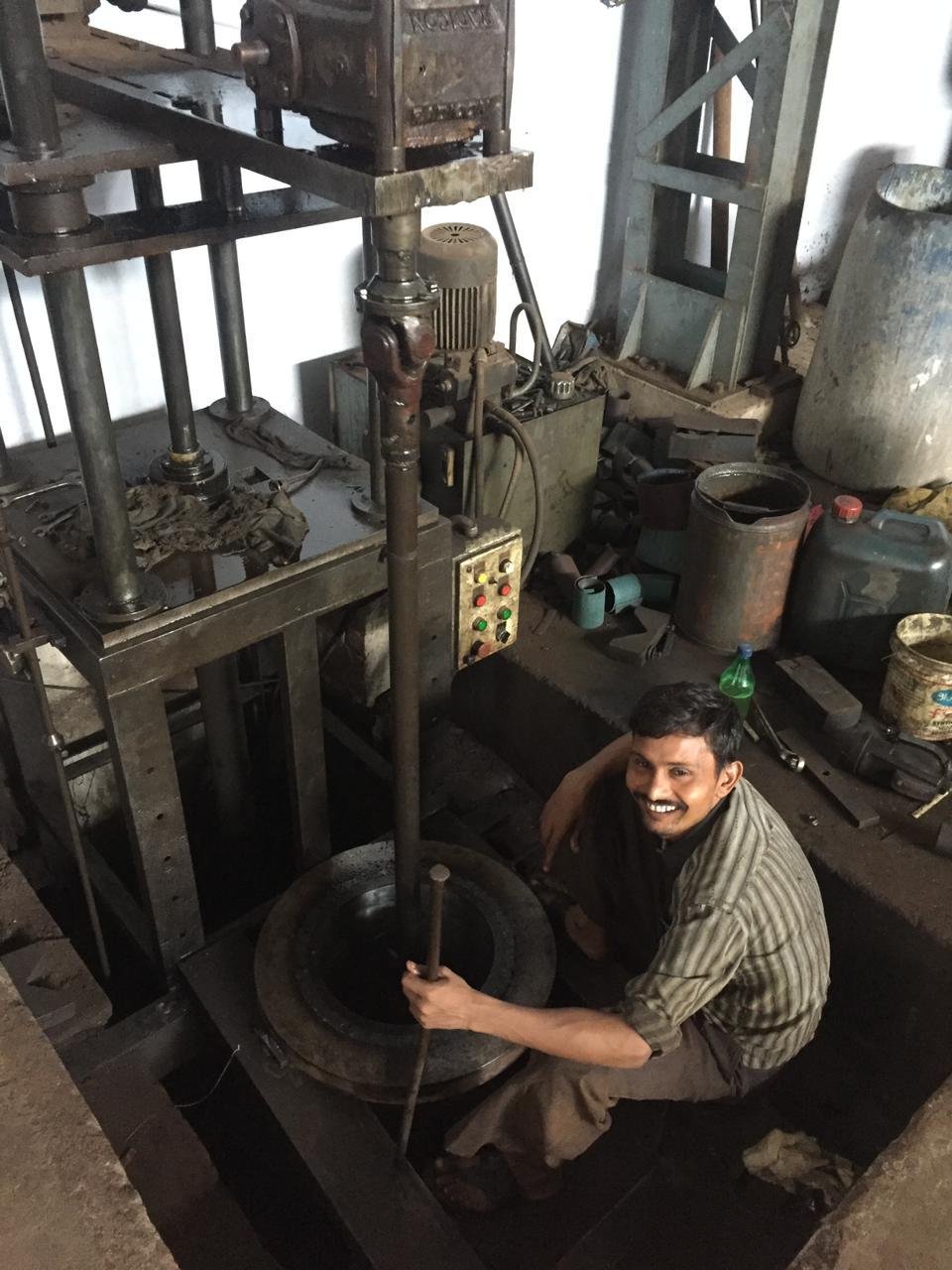 Heavy Horning Job Work Service